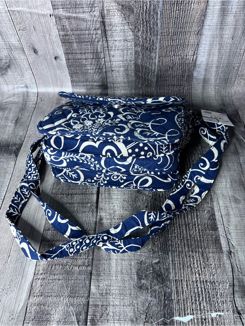 Vera Bradley Navy and Cream Quilted Floral Crossbody - Picture 9 of 12